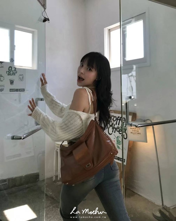 坑條針織感短版小外套